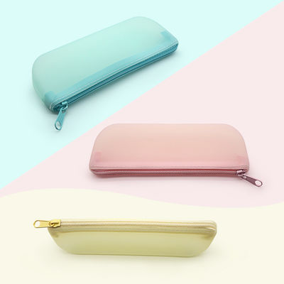 19*7*2.8cm Student Pen Tools Silicone Storage Bag in Colorful Design with Custom Logo