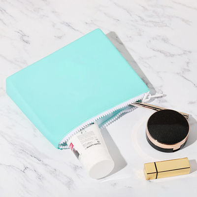 Soft and Durable Silicone Cosmetic Bag Customized Color for On-the-Go Makeup