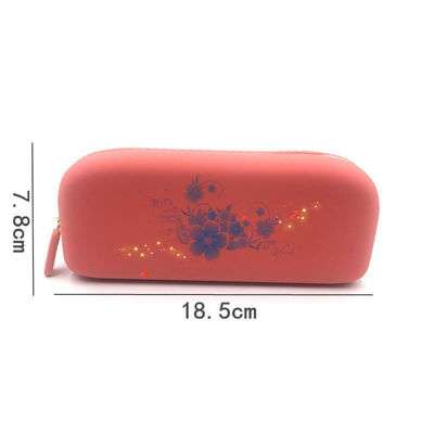 Customized Logo Acceptable Cosmetic Storage Bag 2024 Hot Silicone Makeup Bag for Women