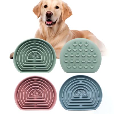 Customized Logo Acceptable Silicone Dog Licking Mat for Slow Feeding and Digestion 2024