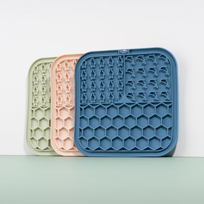 Silicone Pet Lick Pad Slow Feeder Licking Mat for Dogs/Cats Customized Anxiety Relief
