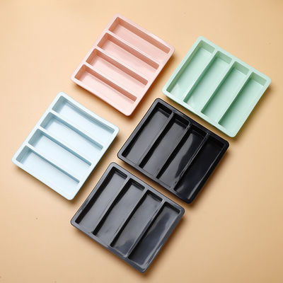 Multicolor 4 Grids Ice Cube Trays Molds with Food Grade Silicone Material 17*14.3*3.6cm