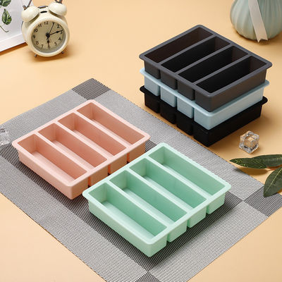 Multicolor 4 Grids Ice Cube Trays Molds with Food Grade Silicone Material 17*14.3*3.6cm