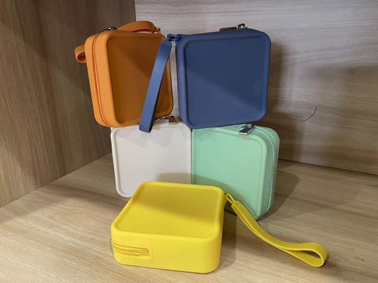 Customized Jewelry Storage Box 100% Food Grade Silicone Makeup Bag for Girls' Bags