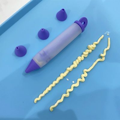 Effortlessly Decorate Cakes and Pastries with This Silicone Cake Pen 14.5*2.3 cm