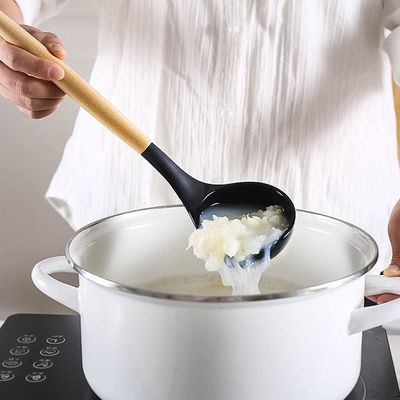 24 Pieces Non-Stick Wooden Handle Silicone Kitchen Gadget Set with Customized Options