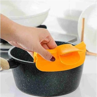 Round Mouth Deflector Funnel Silicone Anti-spill Duckbill Drain Pans for Kitchen Gadgets