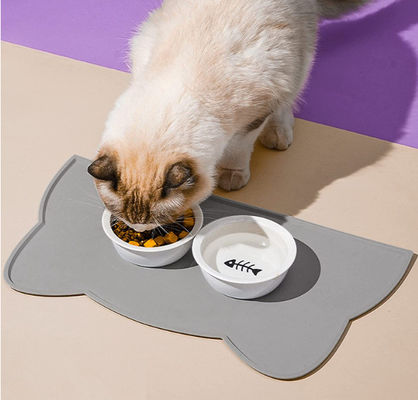 Non Slip Silicone Waterproof Pet Feeding Mats for Dogs and Cats Customizable Color