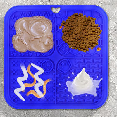 Dogs' Favorite 20*20CM Silicone Pet Lick Mat with Suction Cup and Sustainable Design